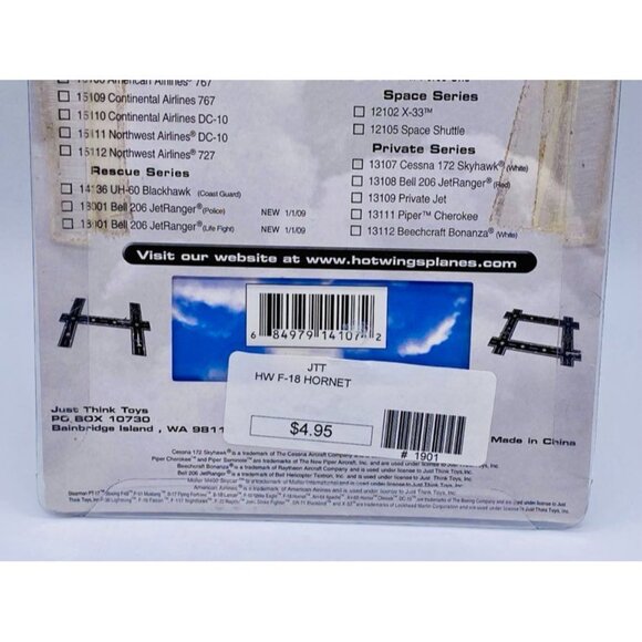 Hot Wings F-18 Hornet Die Cast Collectible Plane 2009 Edition - Picture 8 of 12